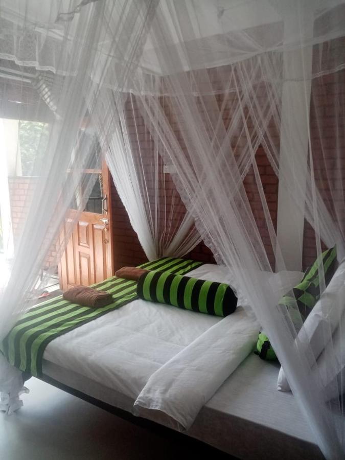 Adam'S Apple Homestay 엘라 외부 사진